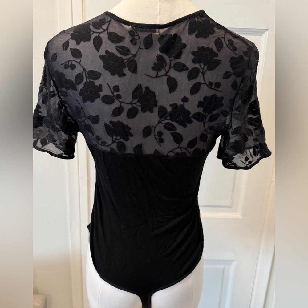 Made in Italy Black Sheer Floral Bodysuit – Size M - Picture 2 of 4